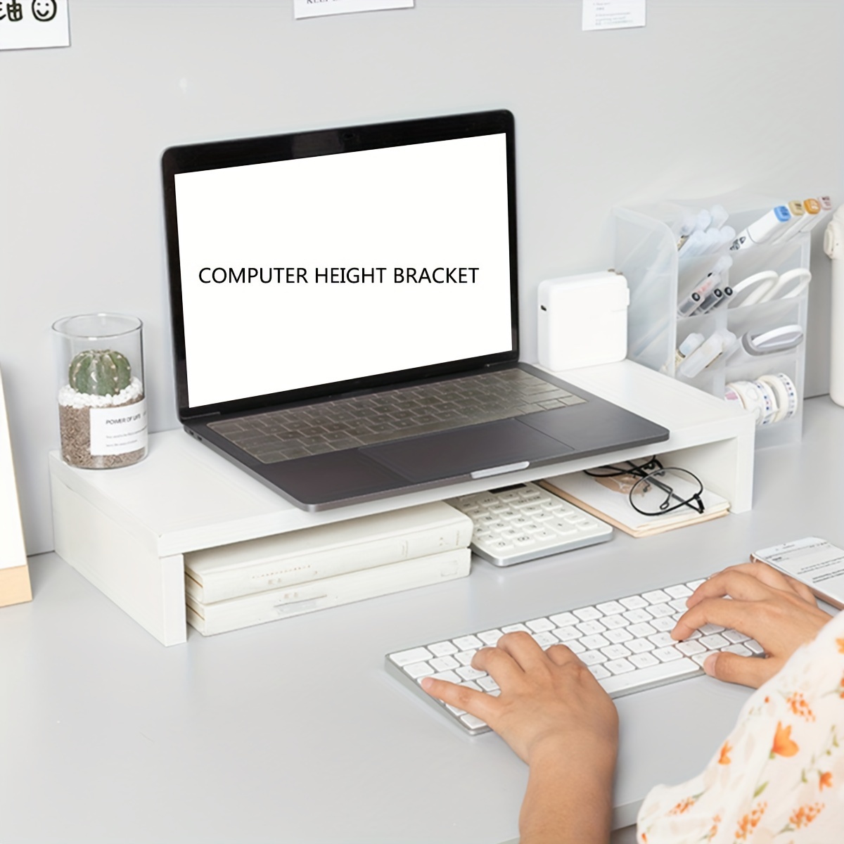 Minimalistische witte MDF moni - Desk Setup Riser recensie en prijs